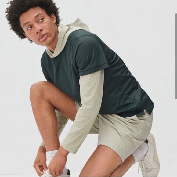 Everlane Uniform NWOT Men's Sports Tee -Short Sleeve T-shirt Green Size Large - Picture 2 of 7